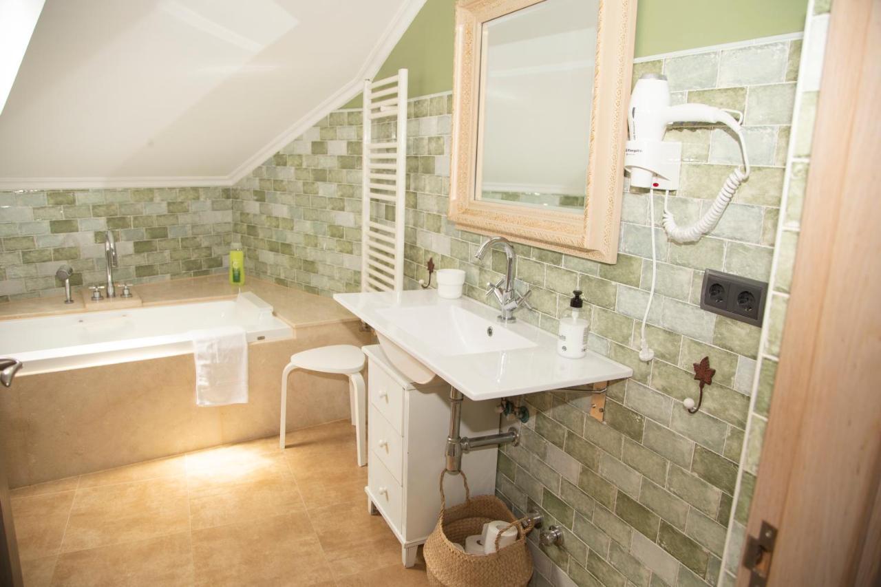 Apartament A Marola By Oktheway Pontedeume Zewnętrze zdjęcie
